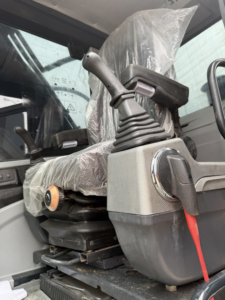 HYUNDAI HX220HD - Bandgrävare: bild 3 HYUNDAI HX220HD - Bandgrävare: bild 3