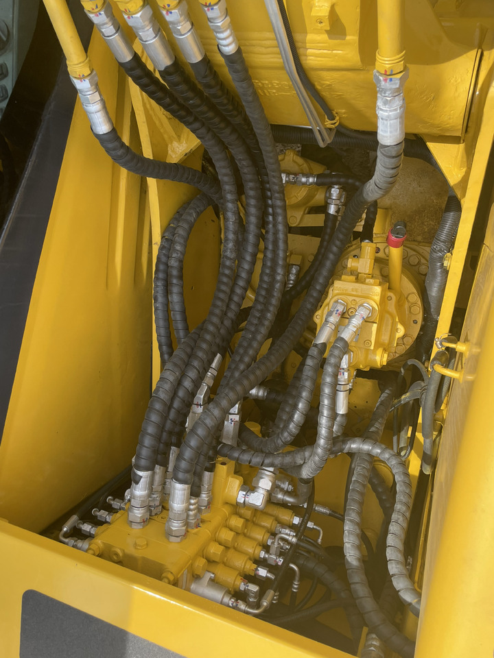 KOMATSU PC 130-7 - Minigrävmaskin: bild 4 KOMATSU PC 130-7 - Minigrävmaskin: bild 4