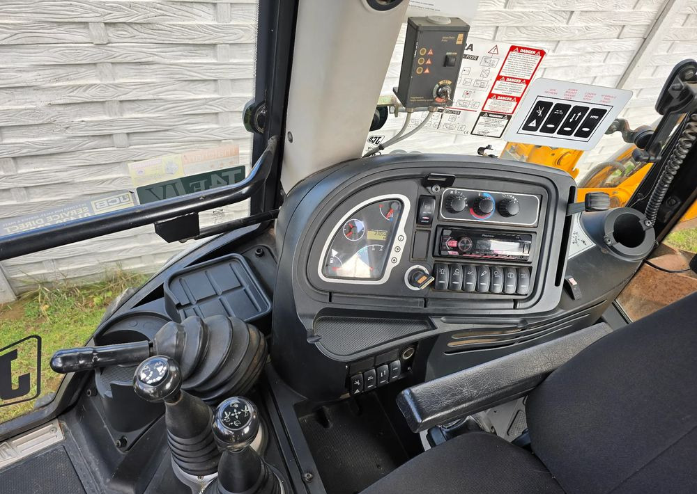 JCB - Grävlastare: bild 5 JCB - Grävlastare: bild 5