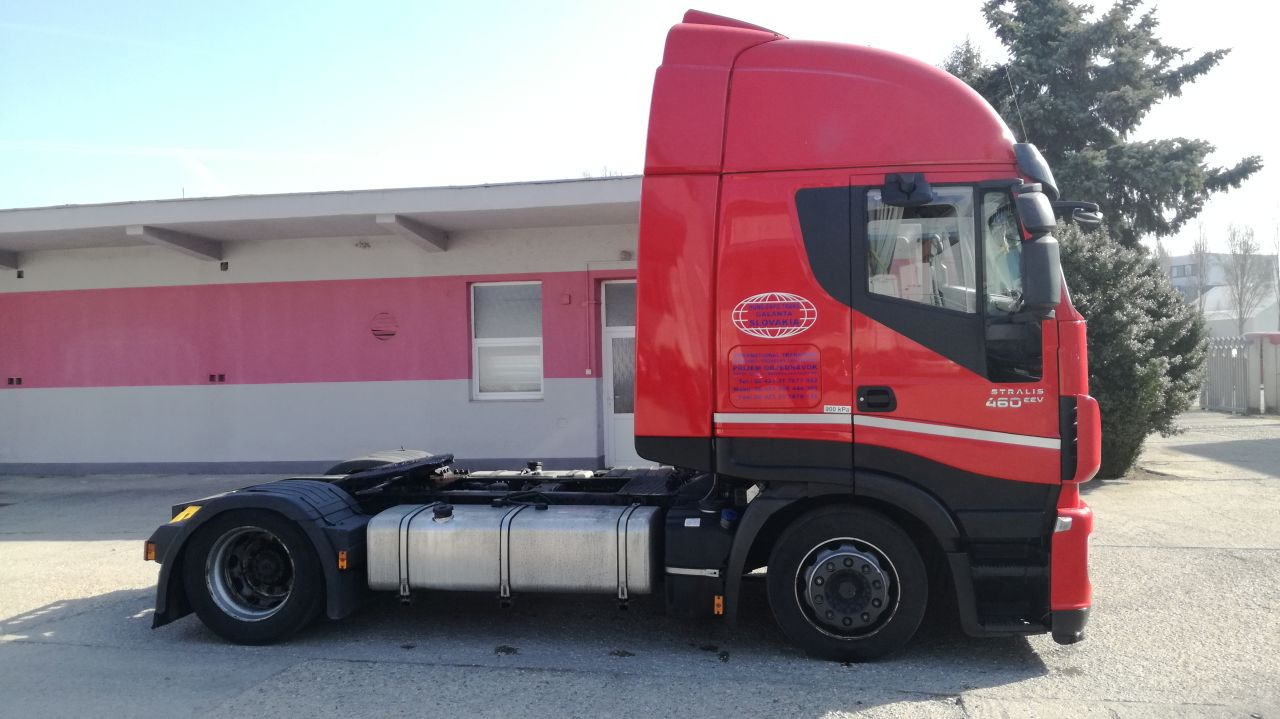 IVECO AS440T/FP-LT - Dragbil: bild 2 IVECO AS440T/FP-LT - Dragbil: bild 2
