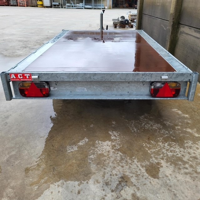 EDUARD 256/150cm - Släp: bild 4 EDUARD 256/150cm - Släp: bild 4