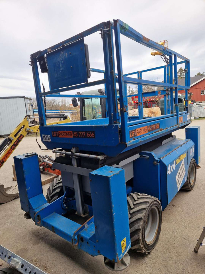 2007 Sakselift Genie 3268 - Lift: bild 1 2007 Sakselift Genie 3268 - Lift: bild 1