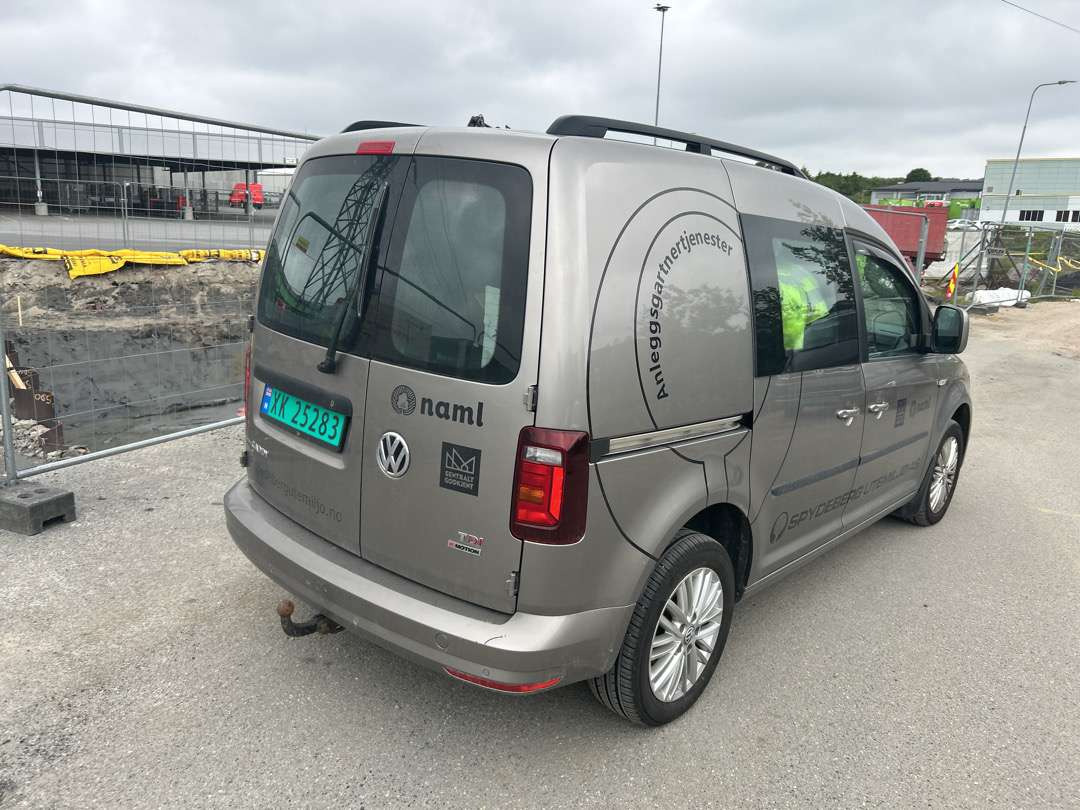 2016 Volkswagen VOLKSWAGEN CADDY EU-godkjent - Små skåpbil: bild 3 2016 Volkswagen VOLKSWAGEN CADDY EU-godkjent - Små skåpbil: bild 3