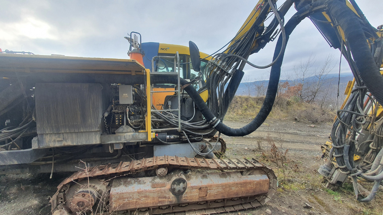 Atlas Copco D9c -11 - Borrmaskin: bild 1 Atlas Copco D9c -11 - Borrmaskin: bild 1