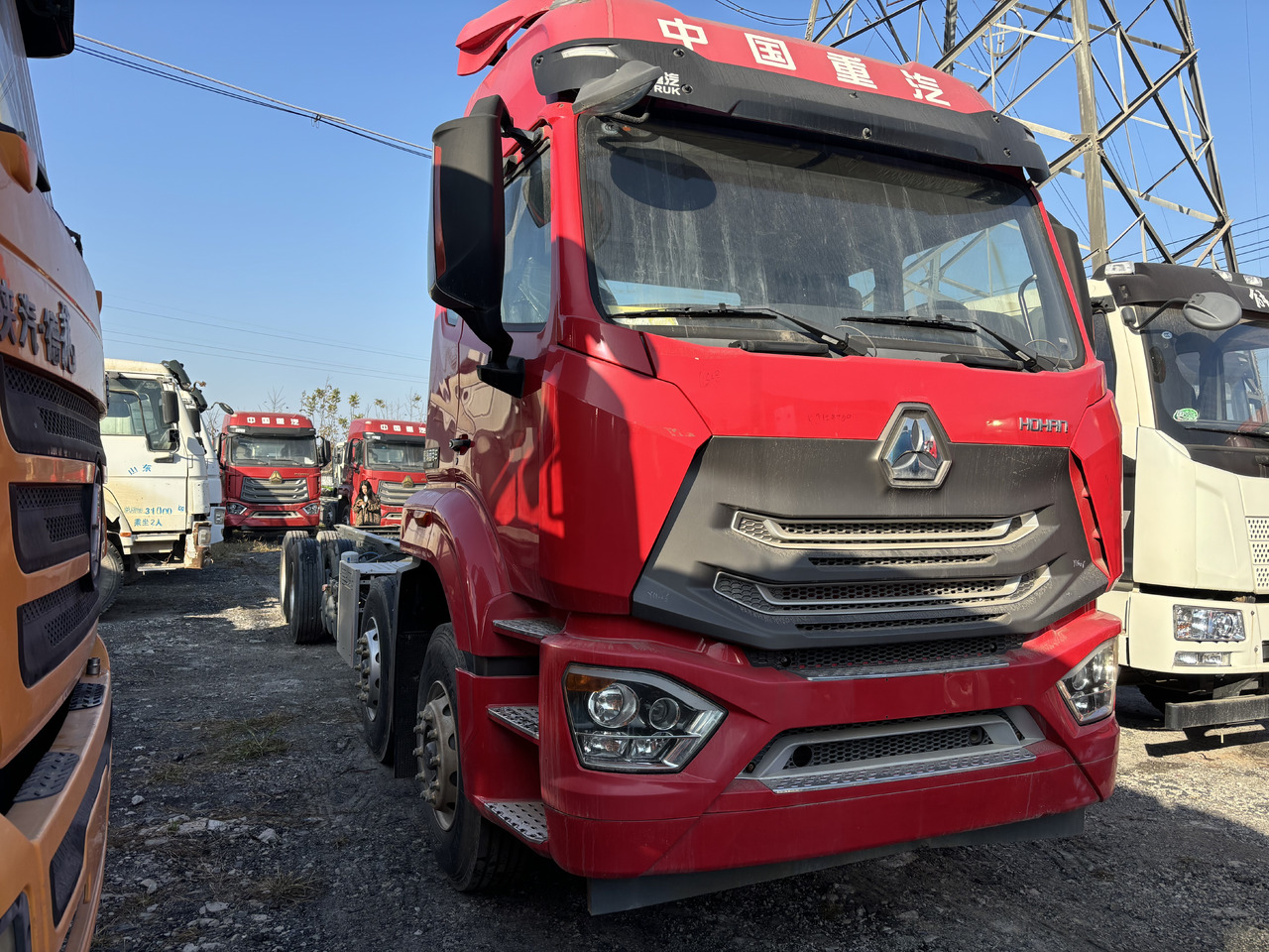 SINOTRUCK HAOHAN N7 - Dragbil: bild 1 SINOTRUCK HAOHAN N7 - Dragbil: bild 1