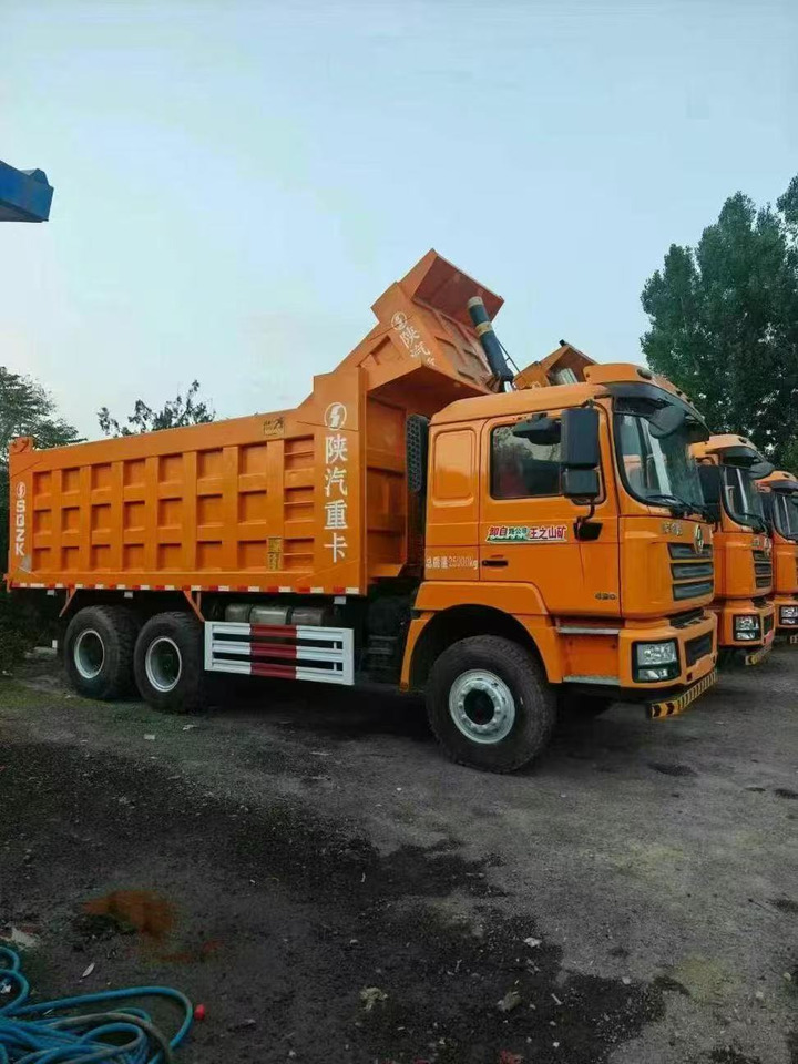 SHACMAN  - Terränggående truck: bild 4 SHACMAN  - Terränggående truck: bild 4