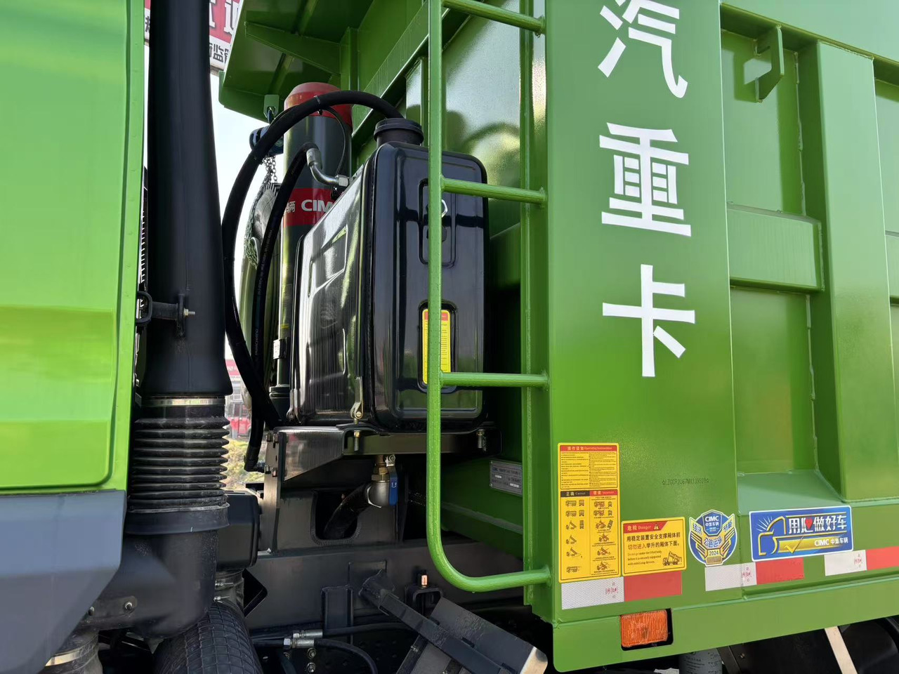 SHACMAN M3000 - Tippbil lastbil: bild 3 SHACMAN M3000 - Tippbil lastbil: bild 3