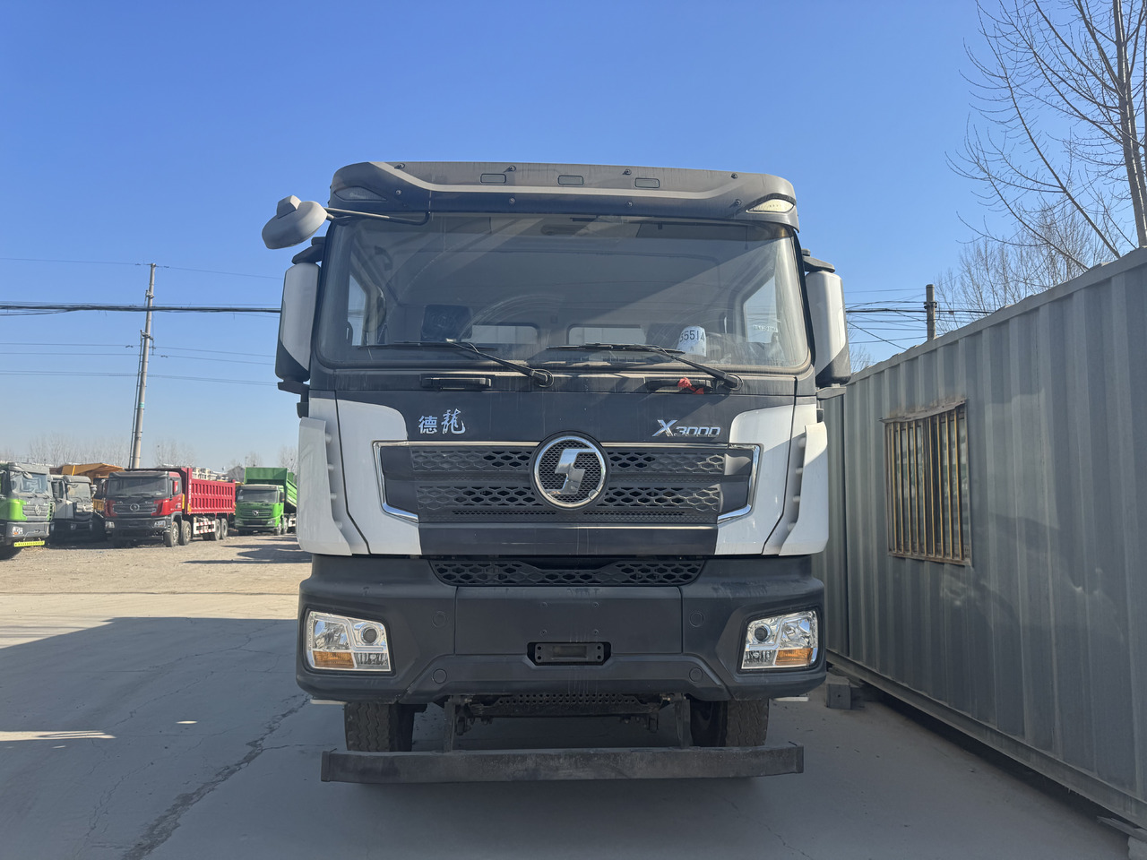 SHACMAN X3000 - Tippbil lastbil: bild 2 SHACMAN X3000 - Tippbil lastbil: bild 2