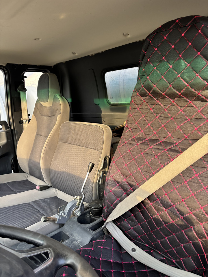 SINOTRUCK - Betongbil: bild 3 SINOTRUCK - Betongbil: bild 3