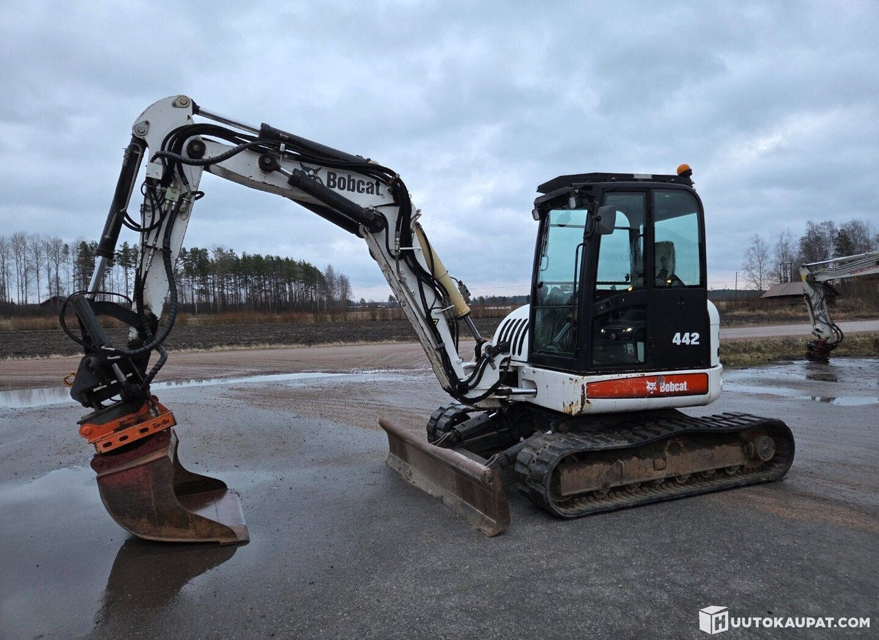 Bobcat 442, 2006, Diesel, 4,565 h Excavator, Honkajoki - Minigrävmaskin: bild 1 Bobcat 442, 2006, Diesel, 4,565 h Excavator, Honkajoki - Minigrävmaskin: bild 1