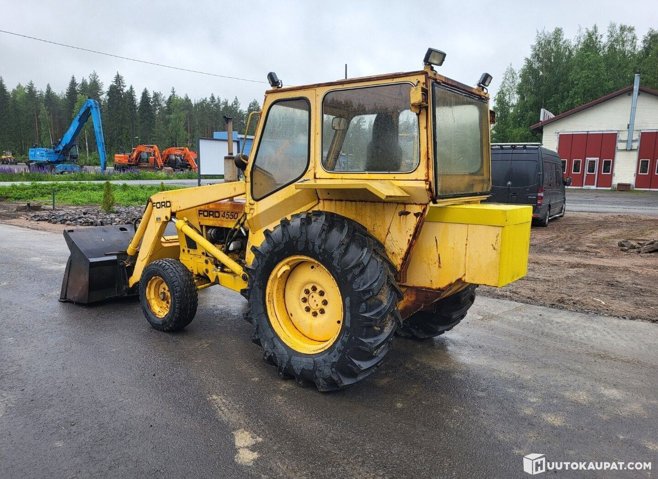 Ford 4550, 1971, diesel tractor, Virrat - Traktor: bild 2 Ford 4550, 1971, diesel tractor, Virrat - Traktor: bild 2