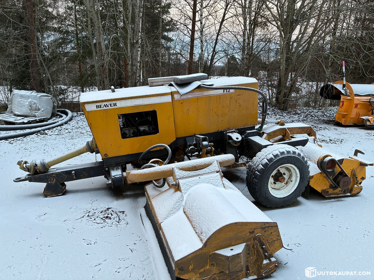 Brand Beaver F12 Vesanto crusher, Pälkäne - Slagklippare/ Slagslåtter: bild 1 Brand Beaver F12 Vesanto crusher, Pälkäne - Slagklippare/ Slagslåtter: bild 1