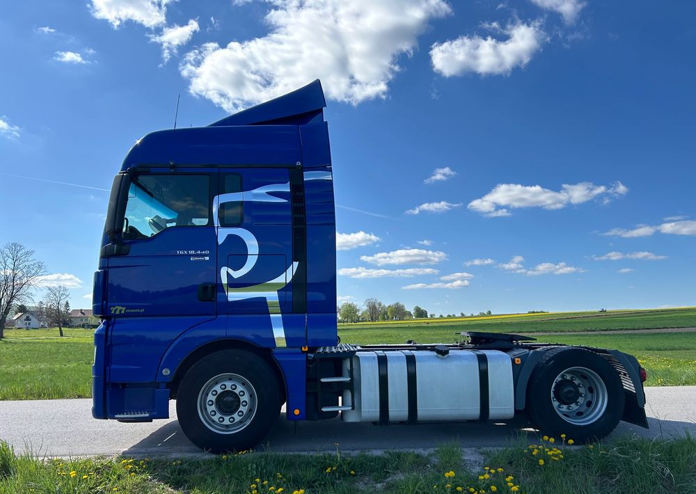 MAN TGS 18.440 NAUKA JAZDY ELKA AUTOMAT 4x2 STANDARD 315/70r22.5 SUPER STAN TGX 470 460 420 430 500 510 400 360 410 - Dragbil: bild 1 MAN TGS 18.440 NAUKA JAZDY ELKA AUTOMAT 4x2 STANDARD 315/70r22.5 SUPER STAN TGX 470 460 420 430 500 510 400 360 410 - Dragbil: bild 1