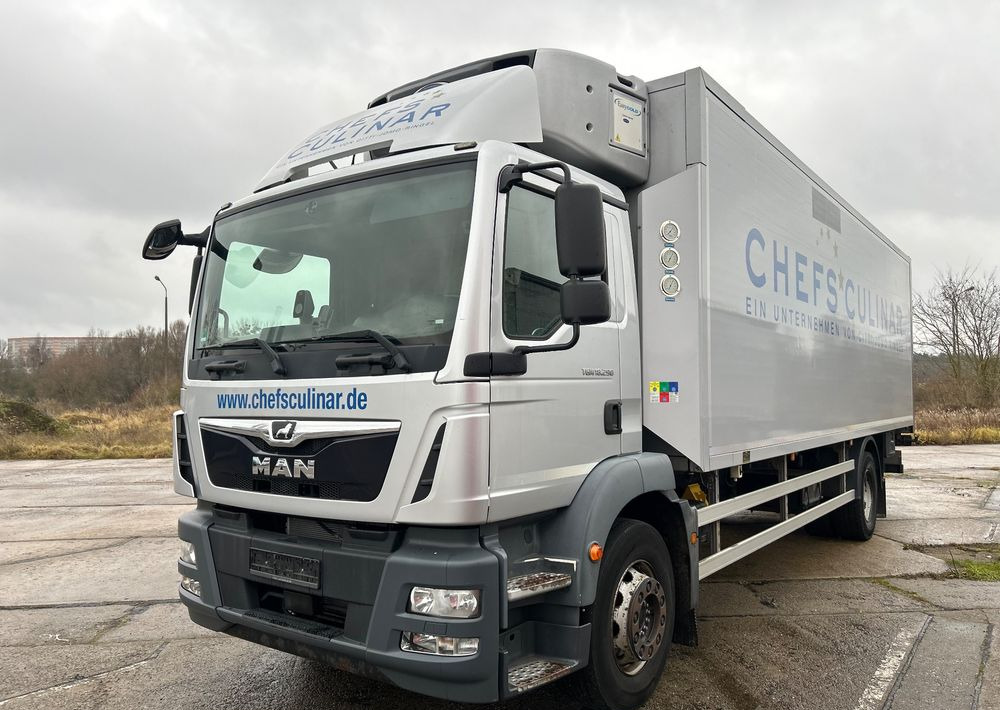 Kylbil lastbil MAN TGM 18.290 2017 Supra 1250 mt z Niemiec / winda Klima webasto Michelin / OKAZJA Carrier TOP: bild 12 Kylbil lastbil MAN TGM 18.290 2017 Supra 1250 mt z Niemiec / winda Klima webasto Michelin / OKAZJA Carrier TOP: bild 12