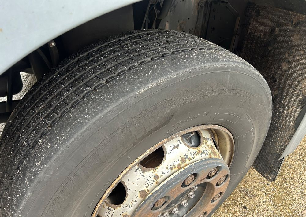 Kylbil lastbil MAN TGM 18.290 2017 Supra 1250 mt z Niemiec / winda Klima webasto Michelin / OKAZJA Carrier TOP: bild 15 Kylbil lastbil MAN TGM 18.290 2017 Supra 1250 mt z Niemiec / winda Klima webasto Michelin / OKAZJA Carrier TOP: bild 15