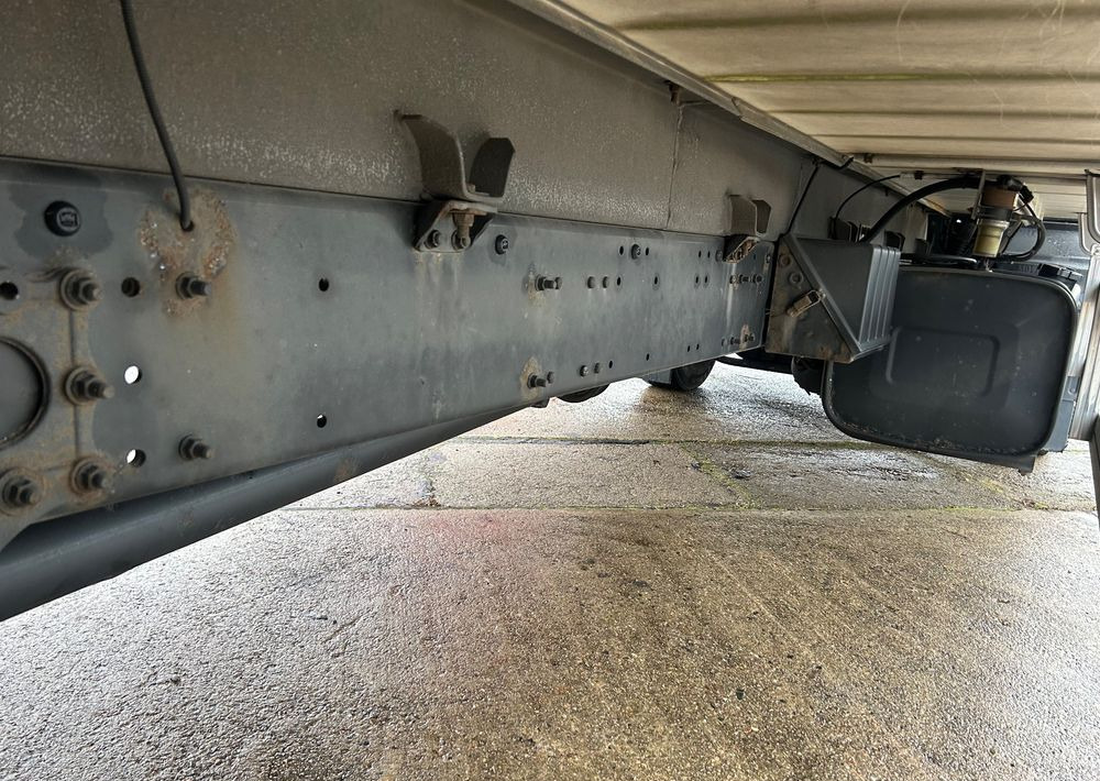 Kylbil lastbil MAN TGM 18.290 2017 Supra 1250 mt z Niemiec / winda Klima webasto Michelin / OKAZJA Carrier TOP: bild 20 Kylbil lastbil MAN TGM 18.290 2017 Supra 1250 mt z Niemiec / winda Klima webasto Michelin / OKAZJA Carrier TOP: bild 20