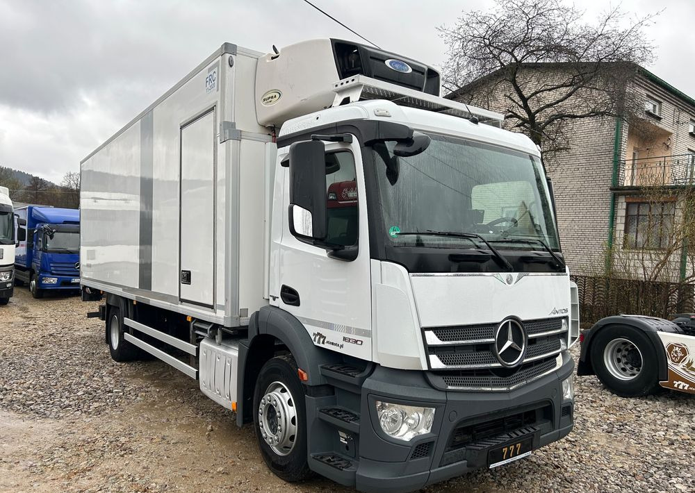 Mercedes-Benz Antos 1824 CARRIER SUPRA 1150 DRZWI + winda i drzwi boczne / 7.7m / z Holandii / KLIMA LEKKI / Axor man Tgm T1000-R THERMO King - Kylbil lastbil: bild 1 Mercedes-Benz Antos 1824 CARRIER SUPRA 1150 DRZWI + winda i drzwi boczne / 7.7m / z Holandii / KLIMA LEKKI / Axor man Tgm T1000-R THERMO King - Kylbil lastbil: bild 1