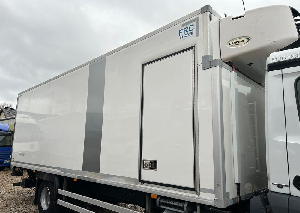 Mercedes-Benz Antos 1824 CARRIER SUPRA 1150 DRZWI + winda i drzwi boczne / 7.7m / z Holandii / KLIMA LEKKI / Axor man Tgm T1000-R THERMO King - Kylbil lastbil: bild 3 Mercedes-Benz Antos 1824 CARRIER SUPRA 1150 DRZWI + winda i drzwi boczne / 7.7m / z Holandii / KLIMA LEKKI / Axor man Tgm T1000-R THERMO King - Kylbil lastbil: bild 3