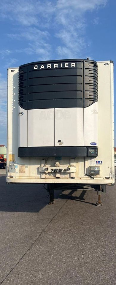 Schmitz Cargobull CARRIER MAXIMA 1300 / WINDA / DOPPEL STOCK / ŚCIANA GRODZIOWA / BELKI / PODNOSZONA OŚ / z Niemiec / TOP STAN 2011/ CARRIER CHŁODNIA CHLODNIA LODÓWKA PODWÓJNY ZAŁADUNEK PIĘTROWA - Kyl/ Frys semitrailer: bild 4 Schmitz Cargobull CARRIER MAXIMA 1300 / WINDA / DOPPEL STOCK / ŚCIANA GRODZIOWA / BELKI / PODNOSZONA OŚ / z Niemiec / TOP STAN 2011/ CARRIER CHŁODNIA CHLODNIA LODÓWKA PODWÓJNY ZAŁADUNEK PIĘTROWA - Kyl/ Frys semitrailer: bild 4