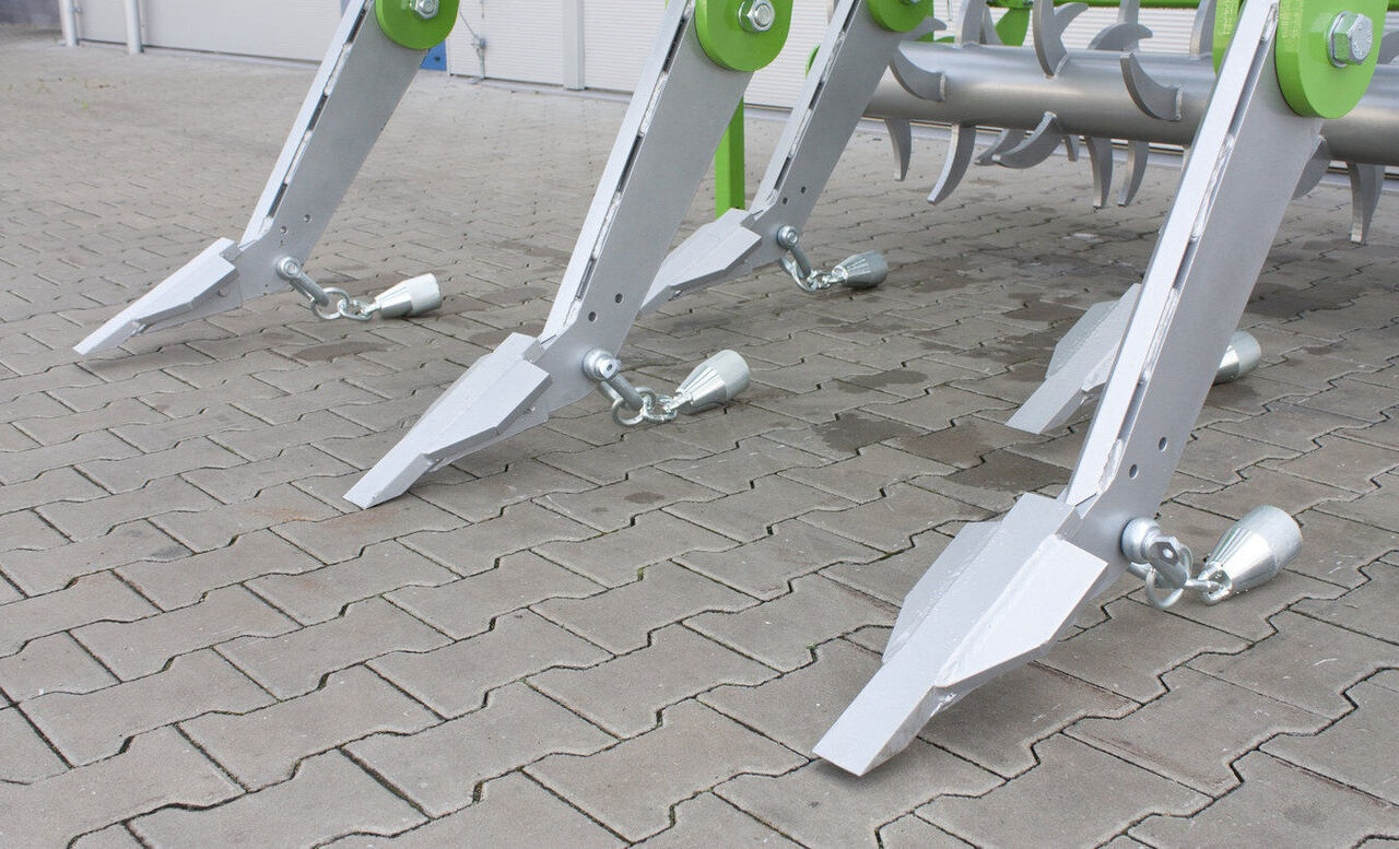 Bomet U486 - Djupluckrare: bild 2 Bomet U486 - Djupluckrare: bild 2