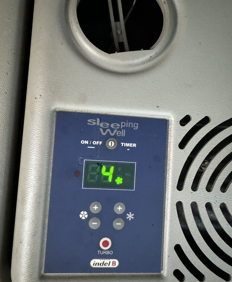 IVECO MERCEDES DAF MAN SCANIA INDEL B - A/C reservdel för Lastbil: bild 2 IVECO MERCEDES DAF MAN SCANIA INDEL B - A/C reservdel för Lastbil: bild 2