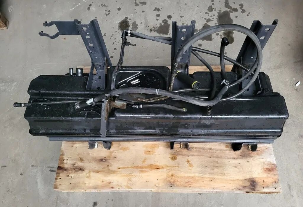 Scania R Euro6 2173147 2140807 Scania R Euro6 2173147 2140807 truck - AdBlue tank för Lastbil: bild 5 Scania R Euro6 2173147 2140807 Scania R Euro6 2173147 2140807 truck - AdBlue tank för Lastbil: bild 5