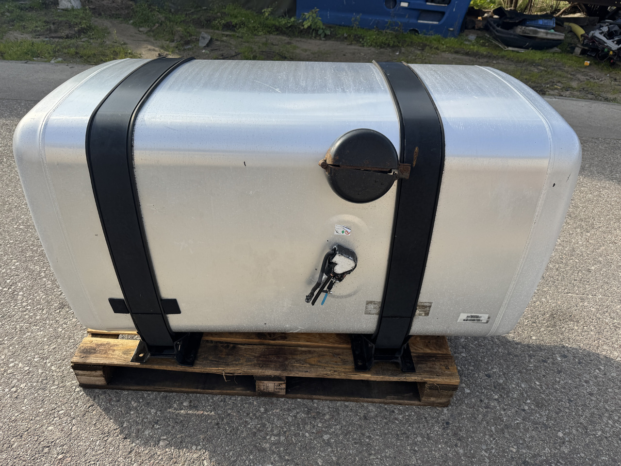 Ford F-Max - Bränsletank: bild 1 Ford F-Max - Bränsletank: bild 1