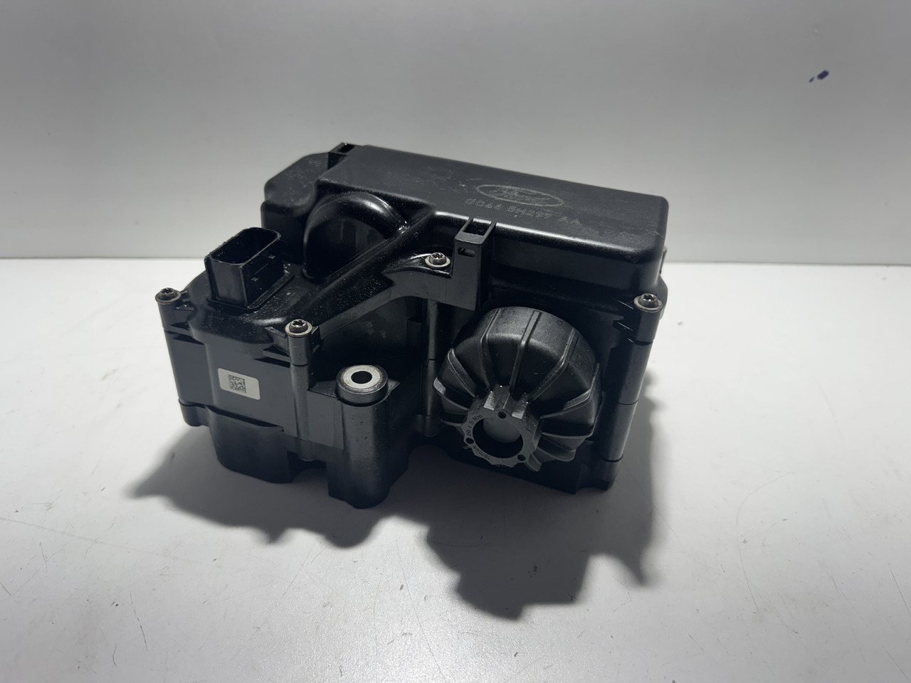 Ford F-Max Trucks Cargo - Bränslepump: bild 3 Ford F-Max Trucks Cargo - Bränslepump: bild 3