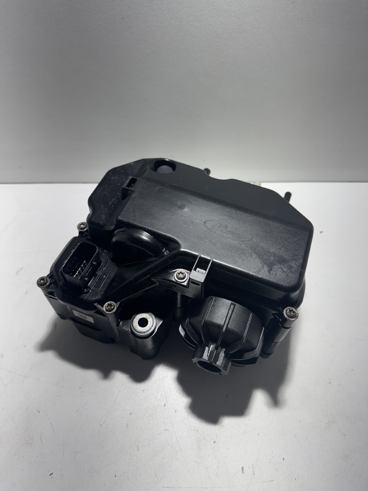 Ford F-Max Trucks Cargo - Bränslepump: bild 1 Ford F-Max Trucks Cargo - Bränslepump: bild 1