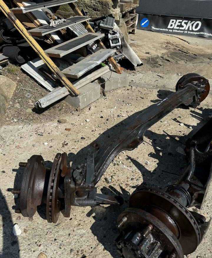 IVECO EUROCARGO 17.5 08-15 7920995 IVECO EUROCARGO 17.5 08-15 - Axel och reservdelar för Lastbil: bild 4 IVECO EUROCARGO 17.5 08-15 7920995 IVECO EUROCARGO 17.5 08-15 - Axel och reservdelar för Lastbil: bild 4