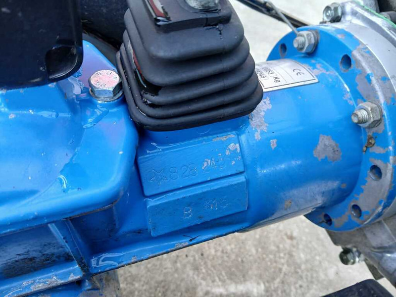 BCS 615 max - Skogsfräs: bild 4 BCS 615 max - Skogsfräs: bild 4