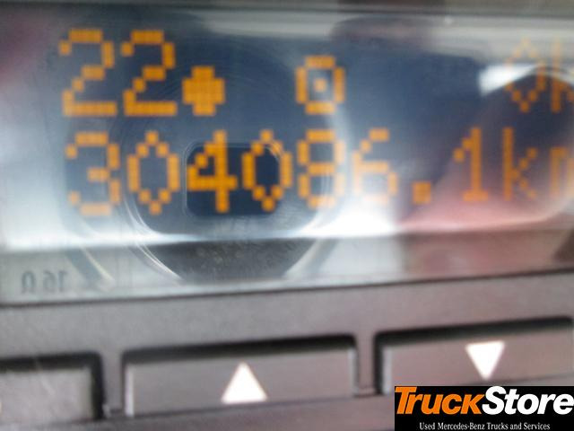 Dragbil Mercedes-Benz Actros 1845 LS nRL: bild 9 Dragbil Mercedes-Benz Actros 1845 LS nRL: bild 9