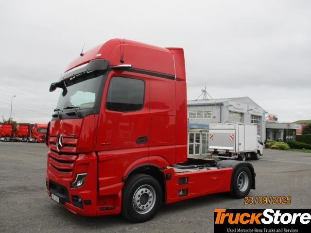 Mercedes-Benz Actros 1848 LS - Dragbil: bild 1 Mercedes-Benz Actros 1848 LS - Dragbil: bild 1