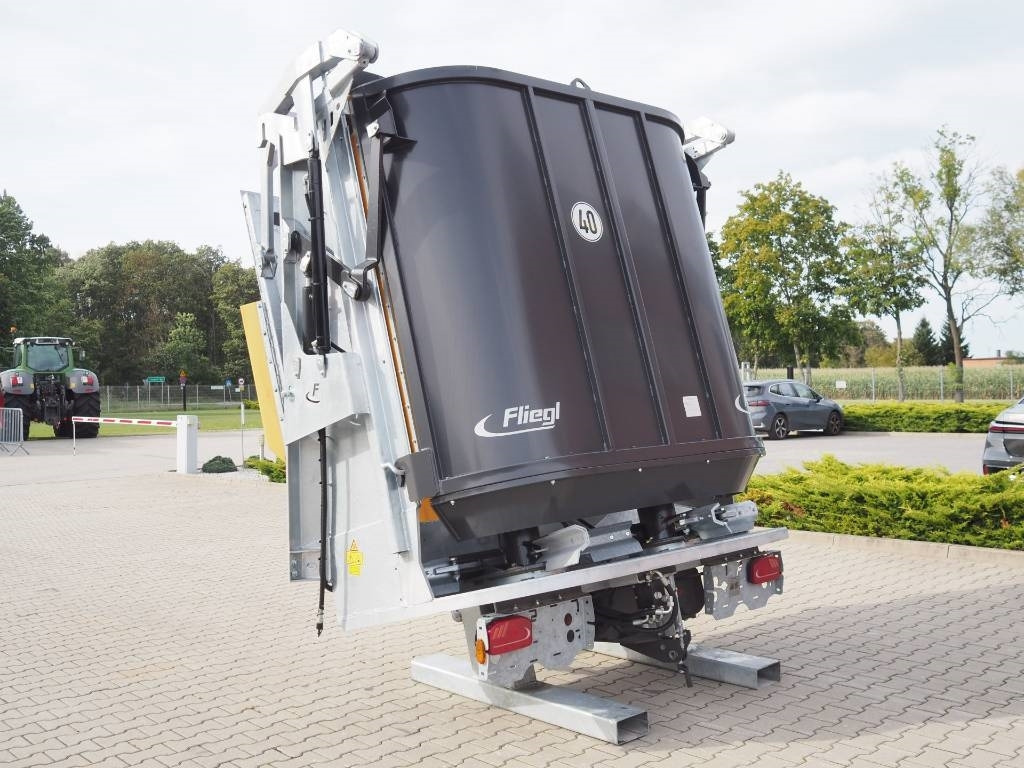 Fliegl S-2/ASW Profi - Kletgödselspridare: bild 3 Fliegl S-2/ASW Profi - Kletgödselspridare: bild 3