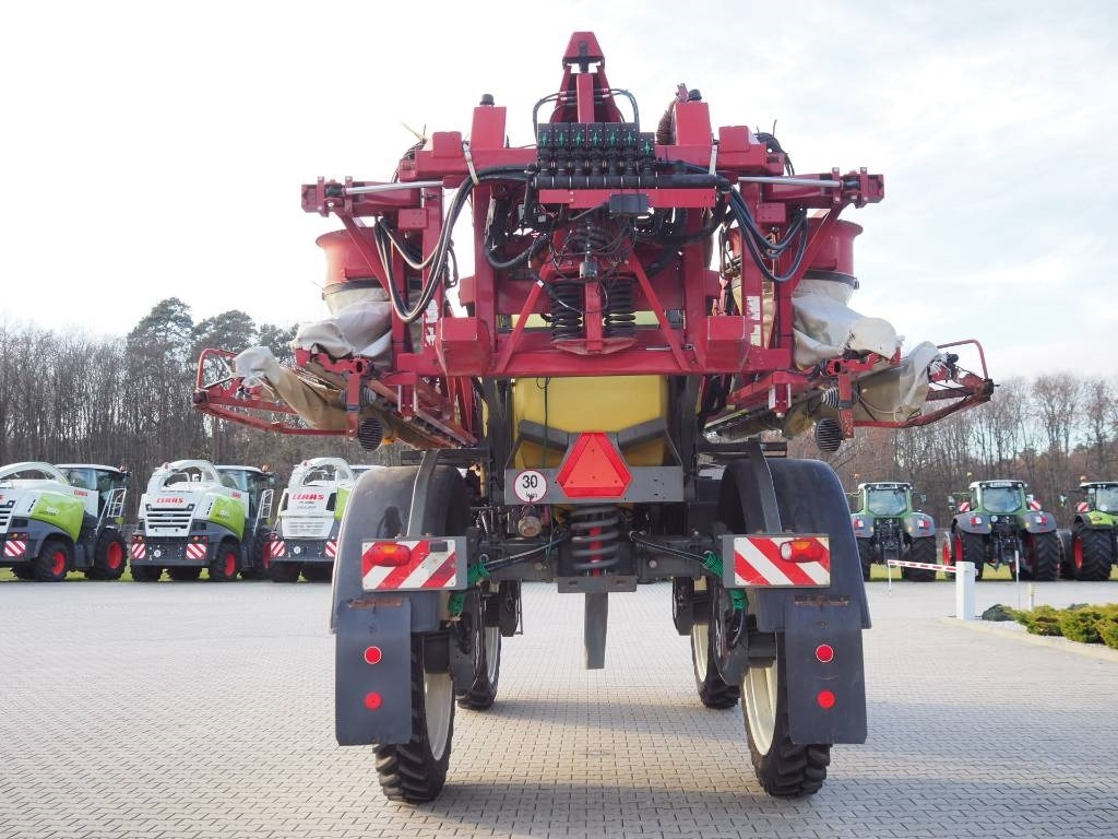 Hardi ALPHA Evo 4100i TWIN - Självgående spruta: bild 4 Hardi ALPHA Evo 4100i TWIN - Självgående spruta: bild 4