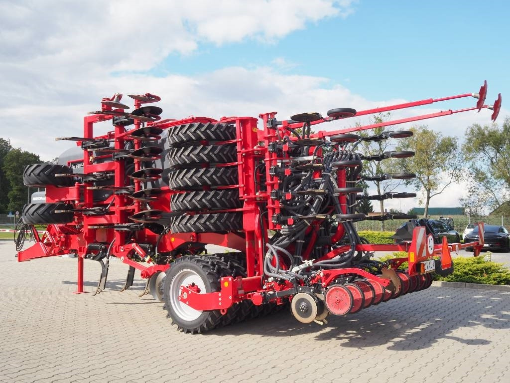 Horsch Focus 6 TD - Kombisåmaskin: bild 2 Horsch Focus 6 TD - Kombisåmaskin: bild 2