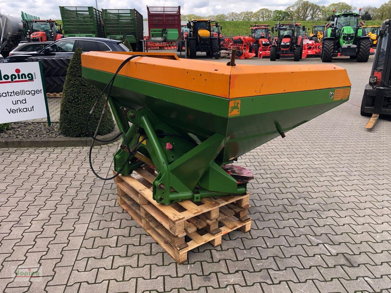 Amazone ZAU 1500 - Mineralgödselspridare: bild 3 Amazone ZAU 1500 - Mineralgödselspridare: bild 3