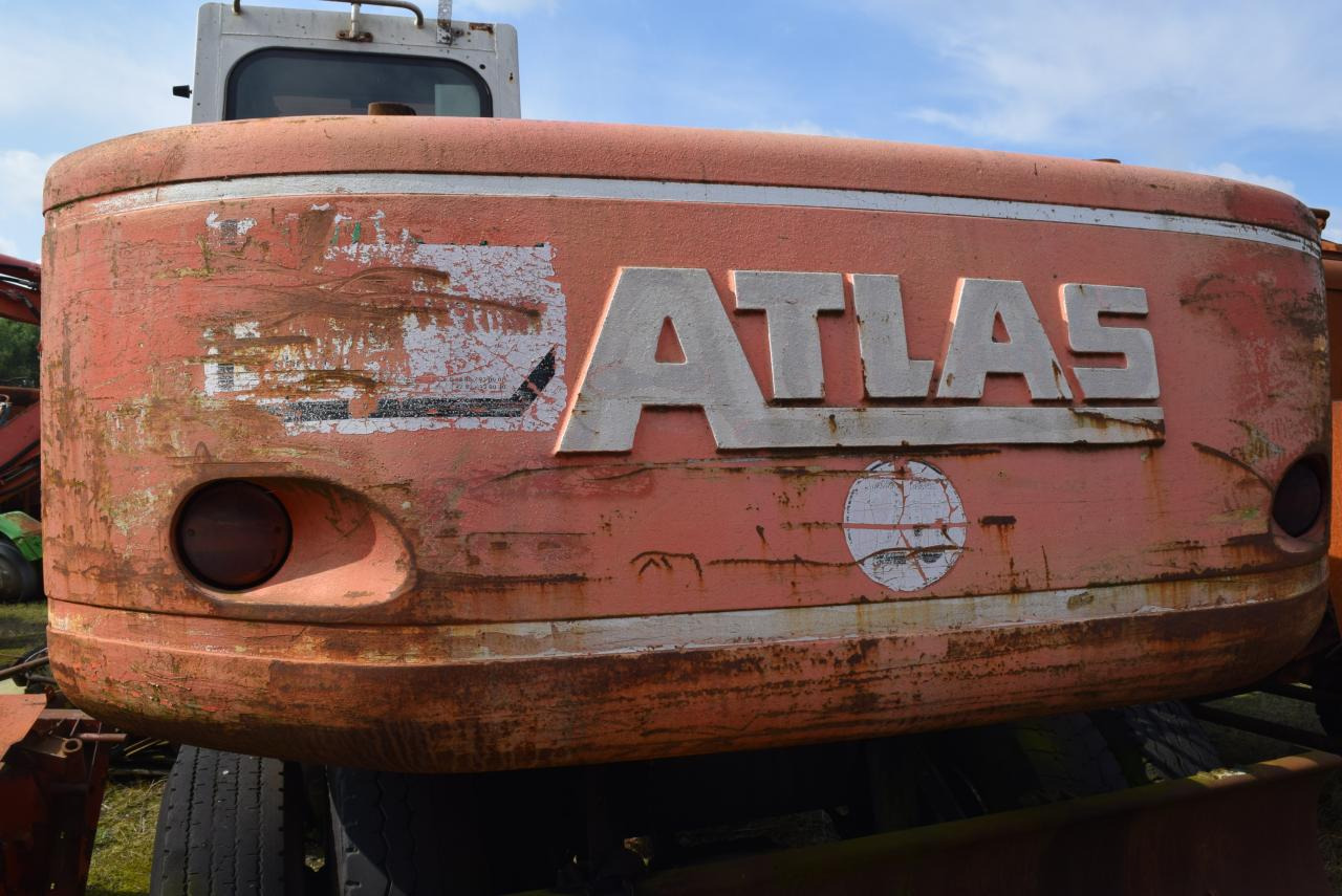 Atlas 1404 M - Grävmaskin på däck: bild 2 Atlas 1404 M - Grävmaskin på däck: bild 2