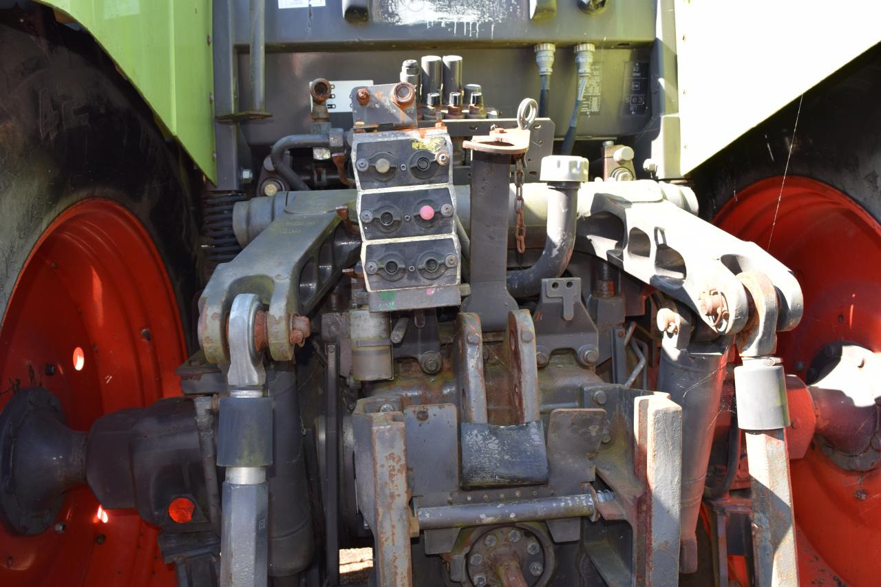 CLAAS Ares 826 RZ - Traktor: bild 5 CLAAS Ares 826 RZ - Traktor: bild 5
