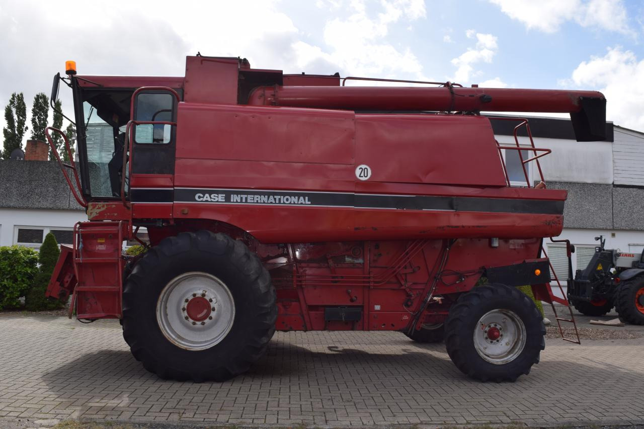 Case-IH 1680 Axial - Skördetröska: bild 3 Case-IH 1680 Axial - Skördetröska: bild 3
