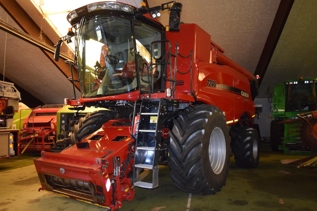 Case-IH 7240 Axial Flow - Skördetröska: bild 2 Case-IH 7240 Axial Flow - Skördetröska: bild 2