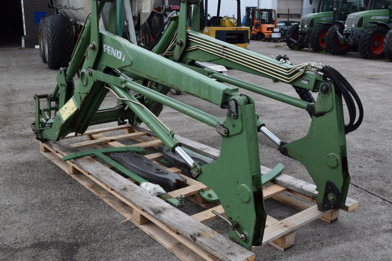 Fendt Frontlader für Serie 400 - Frontlastar för traktor: bild 3 Fendt Frontlader für Serie 400 - Frontlastar för traktor: bild 3