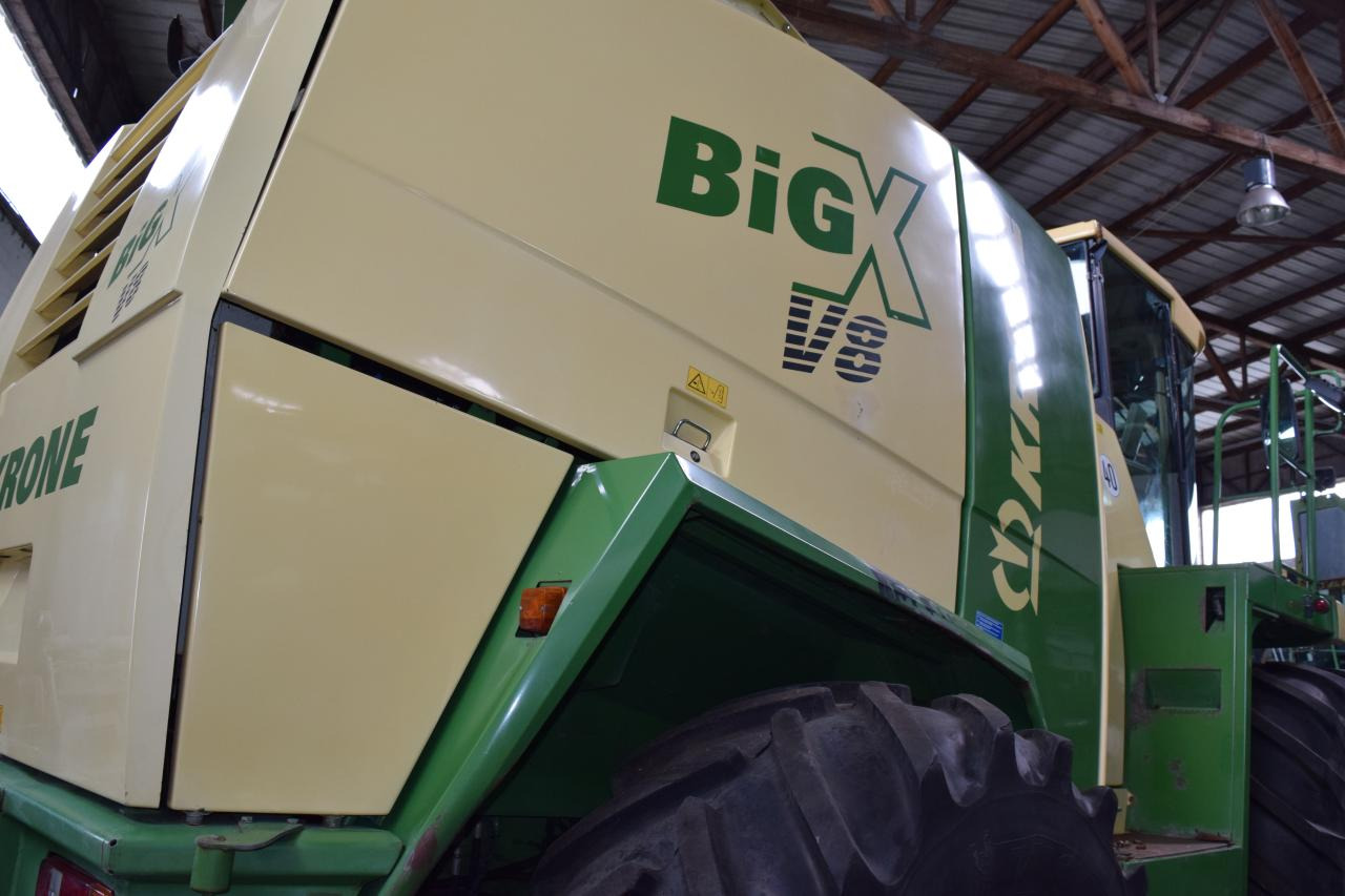 Krone Big X V8 - Exakthack: bild 4 Krone Big X V8 - Exakthack: bild 4