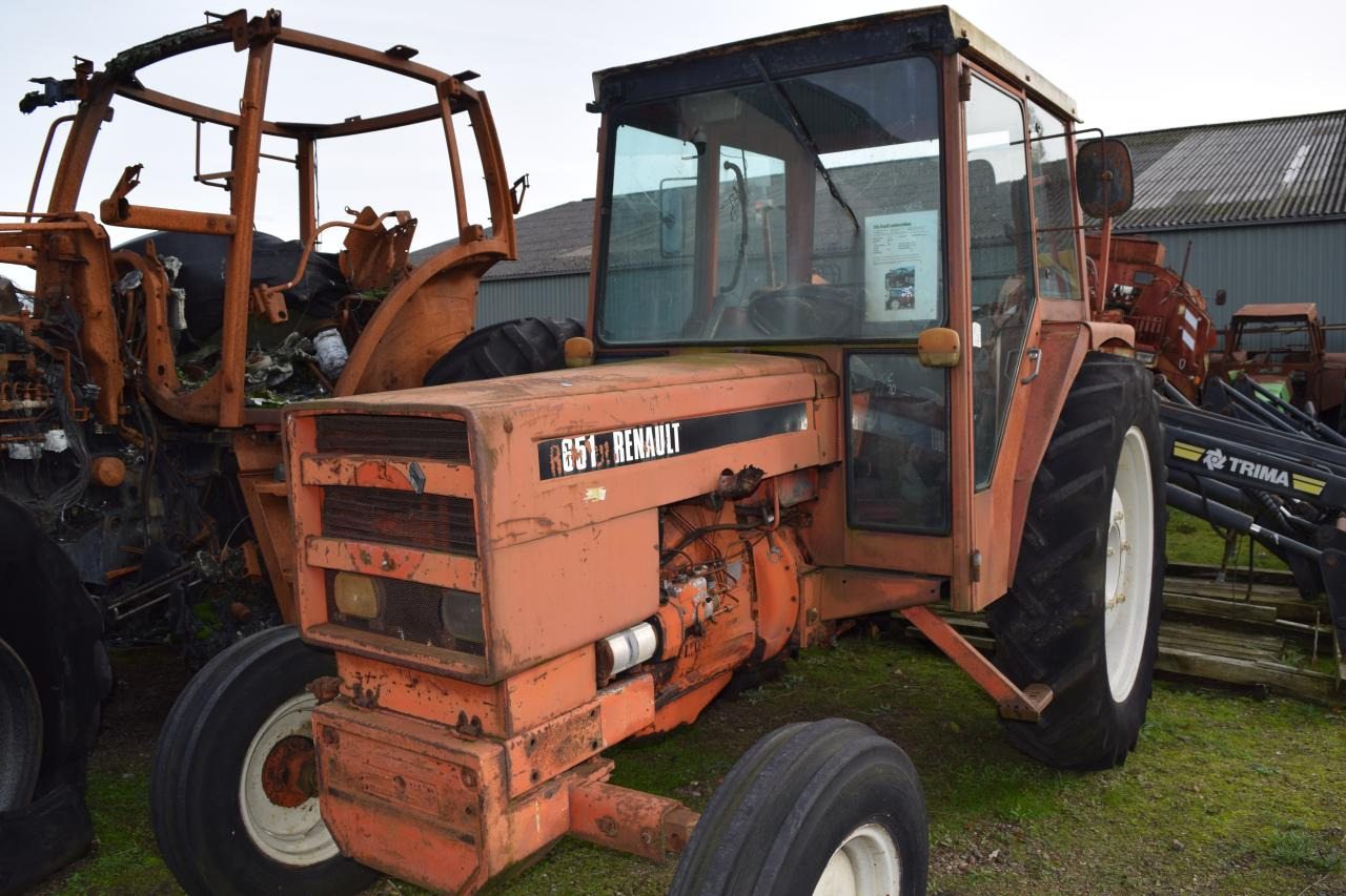 Renault 651 - Traktor: bild 2 Renault 651 - Traktor: bild 2