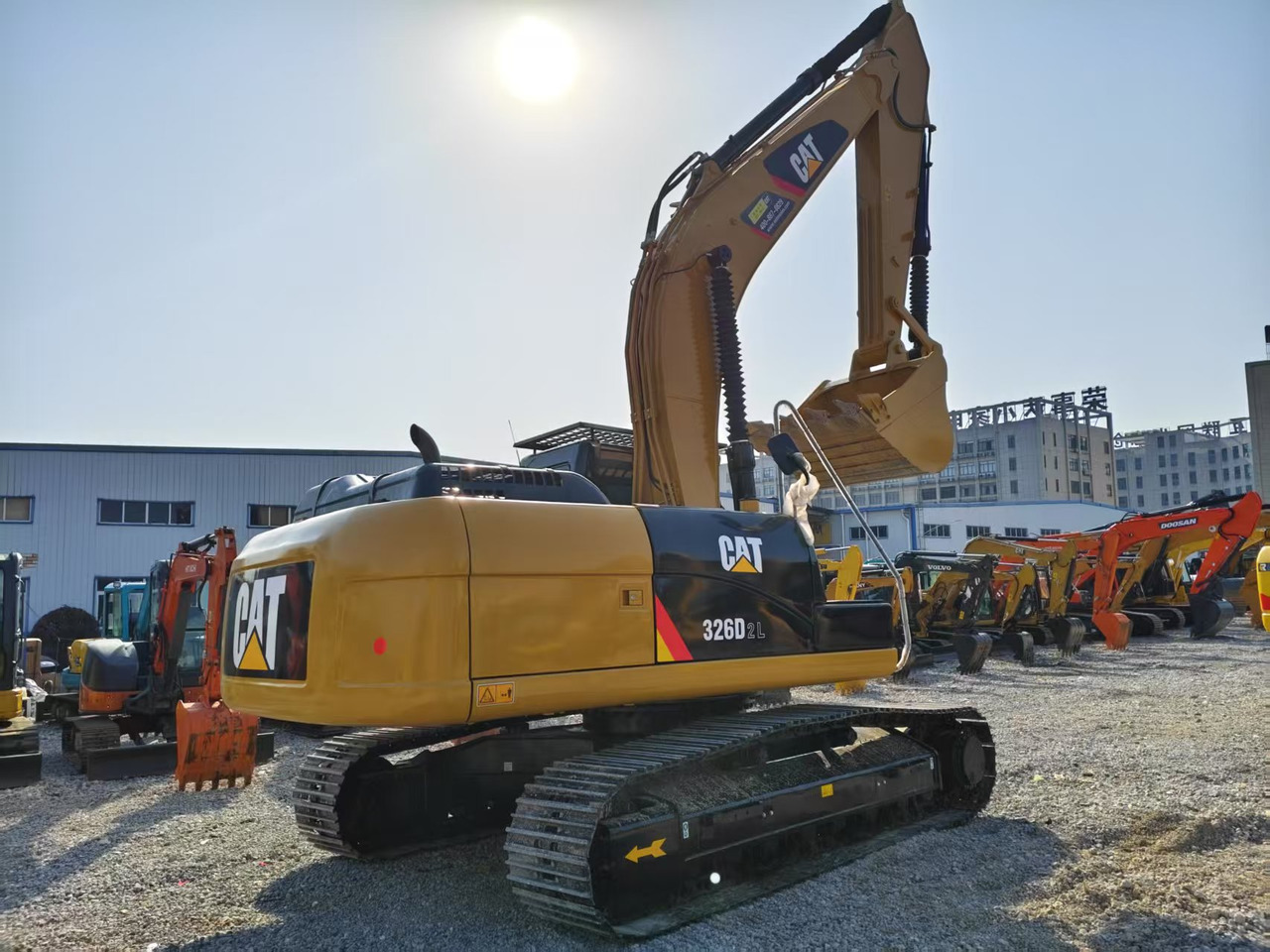 CATERPILLAR 326D2L - Rivningsgrävare: bild 2 CATERPILLAR 326D2L - Rivningsgrävare: bild 2