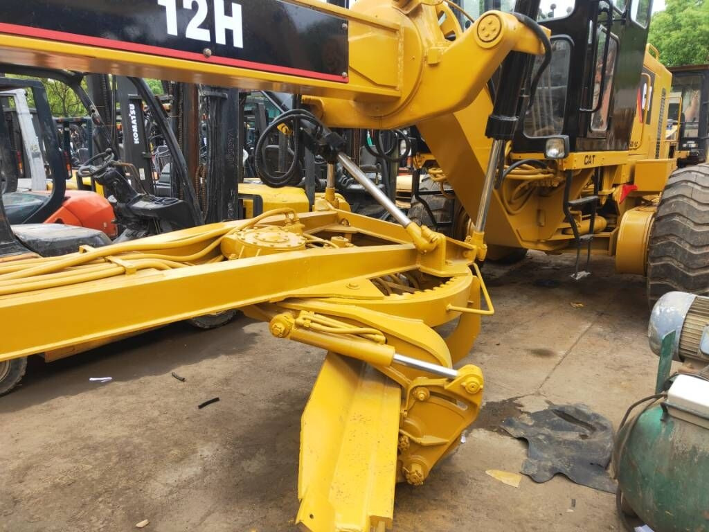 Caterpillar 12H - Väghyvel: bild 5 Caterpillar 12H - Väghyvel: bild 5