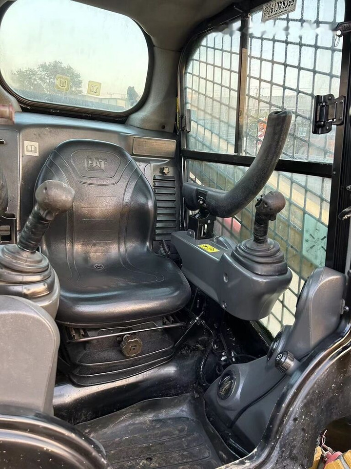 Caterpillar 246D - Kompaktlastare/ Slirstyrda lastare: bild 5 Caterpillar 246D - Kompaktlastare/ Slirstyrda lastare: bild 5