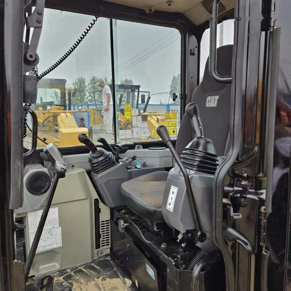 Caterpillar 303.5E2 - Minigrävmaskin: bild 2 Caterpillar 303.5E2 - Minigrävmaskin: bild 2