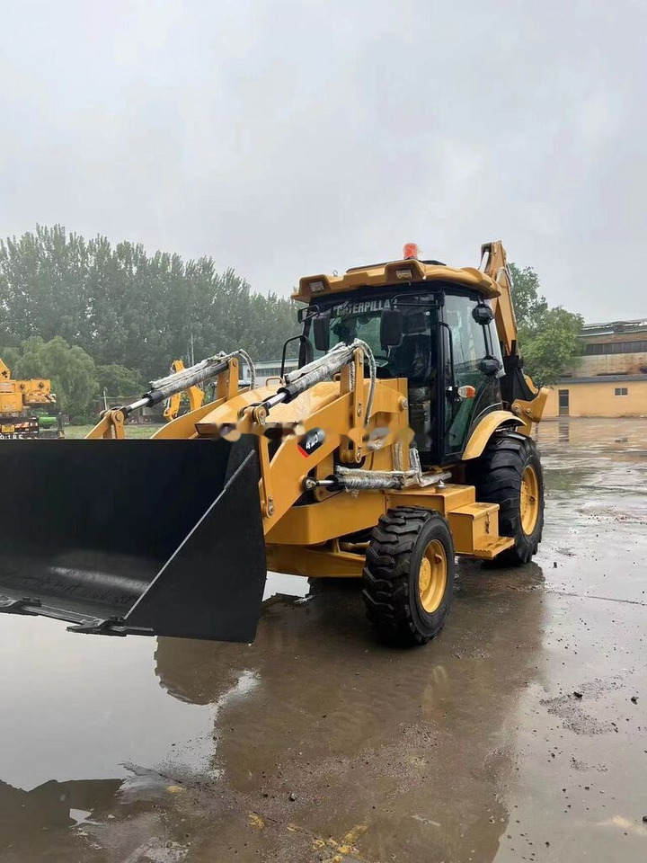 Caterpillar 420F - Grävlastare: bild 1 Caterpillar 420F - Grävlastare: bild 1