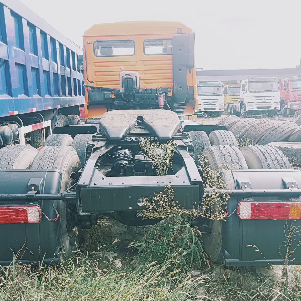 SHACMAN F3000 - Dragbil: bild 4 SHACMAN F3000 - Dragbil: bild 4